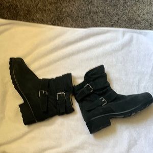 Bearpaw blue gray size 8 winter boots